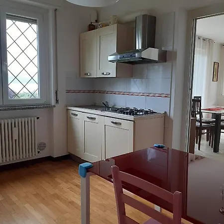 La Finestra Sul - In Con Vista E Posto Auto Coperto Lägenhet Stresa